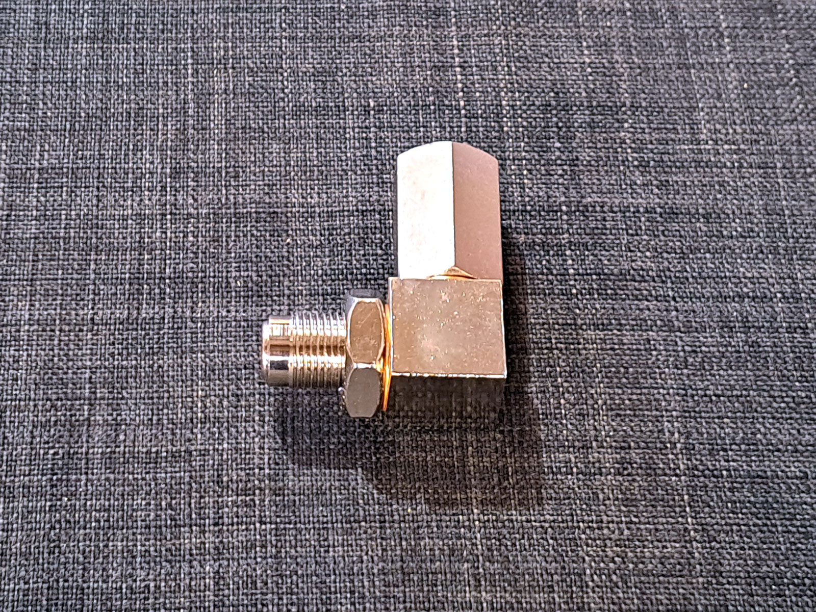 90 degree Lambda sensor adapter M18x1.5